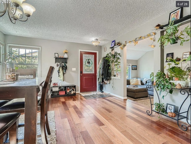 8504 N Foss Ave, Portland, OR 97203 - photo 4