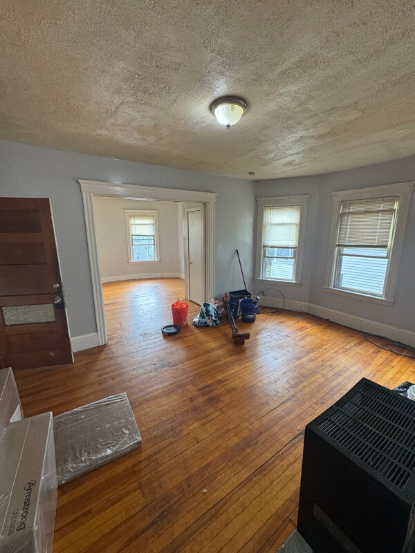 39 Stanton St Unit 2, Worcester, MA 01605