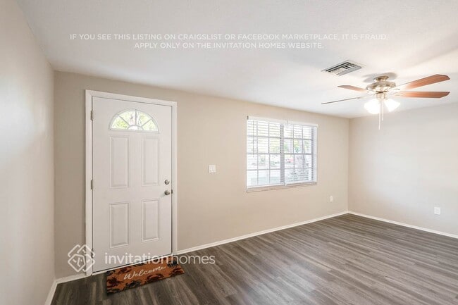 3306 Brookfield Dr, Holiday, FL 34691 - photo 3