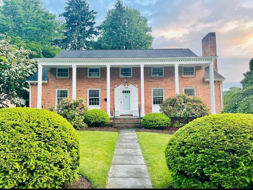 1406 Hillcrest Dr, Blacksburg, VA 24060 - photo 1