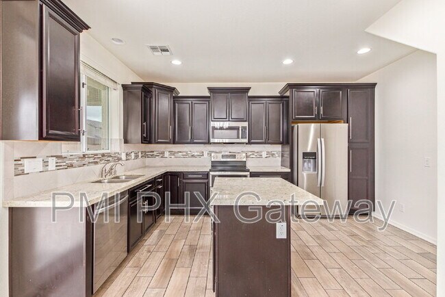 735 E Constance Way, Phoenix, AZ 85042 - photo 6