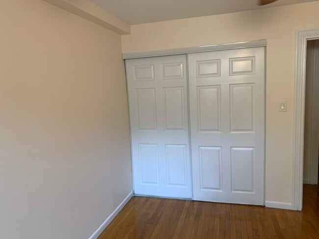 Main Bedroom Closet