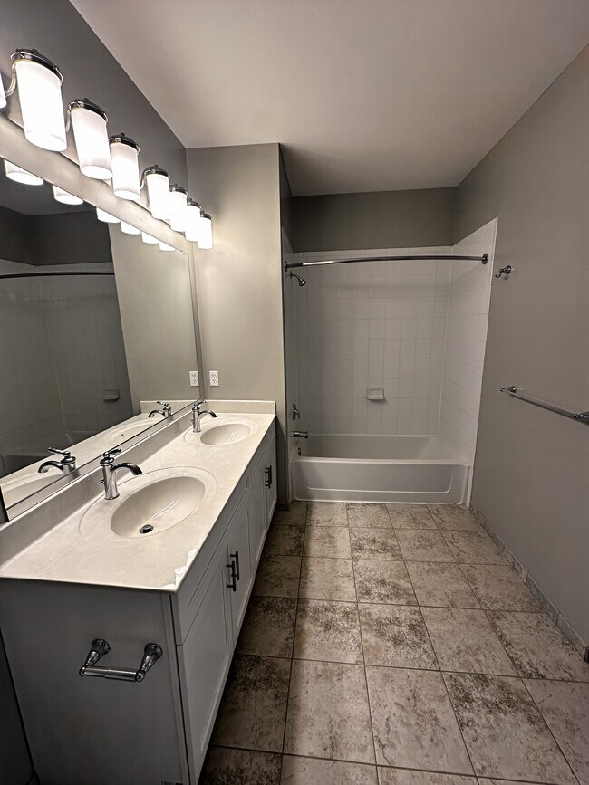 One Glover, Norwalk, CT 06850 - photo 5