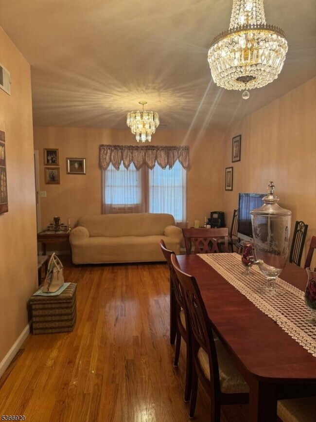 113 Clark Place, Elizabeth, NJ 07206
