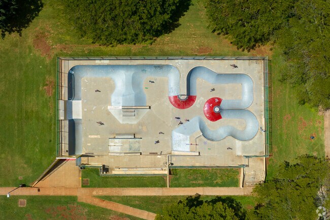 An abundance of parks and open green spaces make Pearl City a great place for kids.