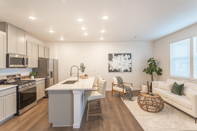 3404 Berg Point unit 36477834, Colorado Springs, CO 80907 - photo 3