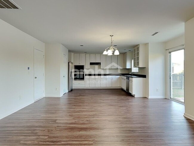 204 Edgecroft Way, Fuquay Varina, NC 27526 - photo 4