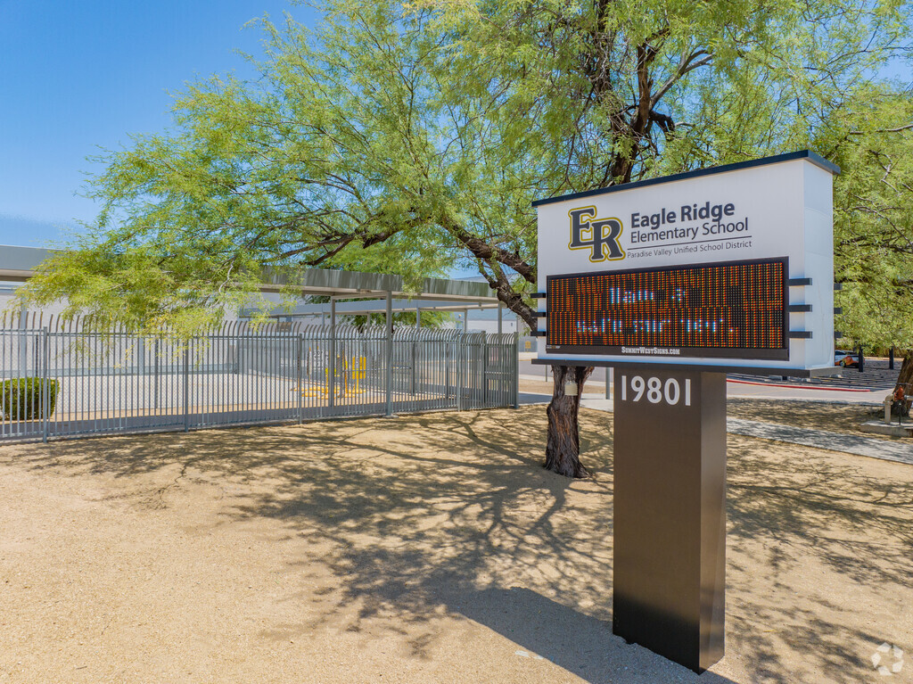 Eagle Ridge Elementary School sign