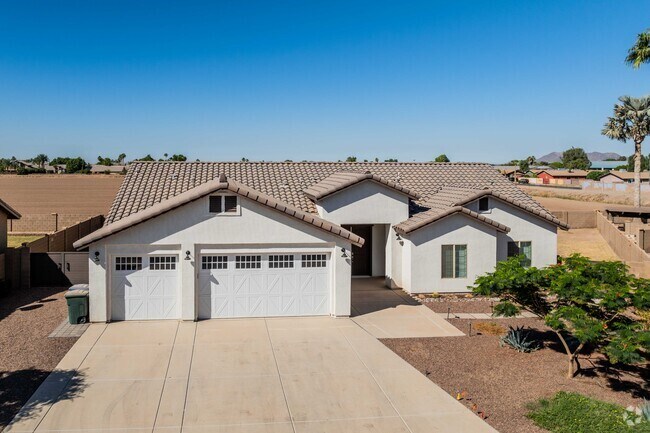 Buying an affordable large home is fully possible in Falls Ranch.