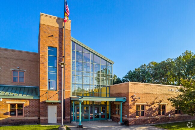 Lake Arbor Elementary is rated a B by Niche.