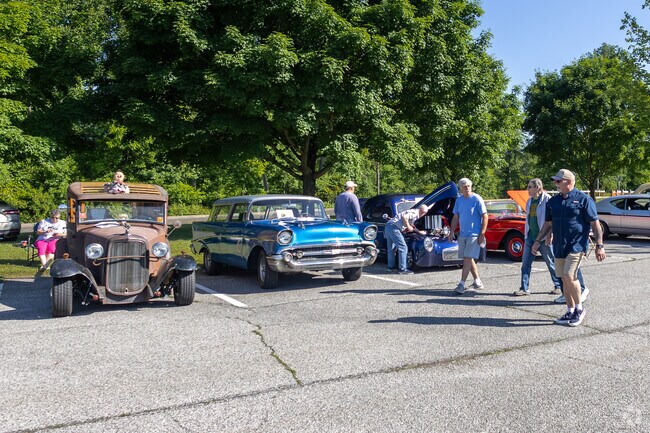 Horsham has several vintage car clubs and they have meet ups all summer long.