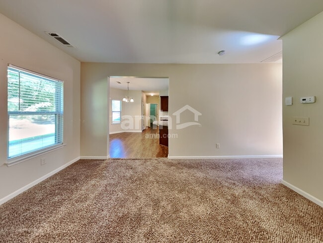 812 Whitfield Oak Rd, Auburn, GA 30011 - photo 7