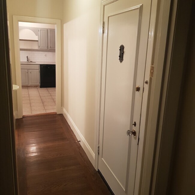 1906 Green St unit 2, San Francisco, CA 94123 - photo 3