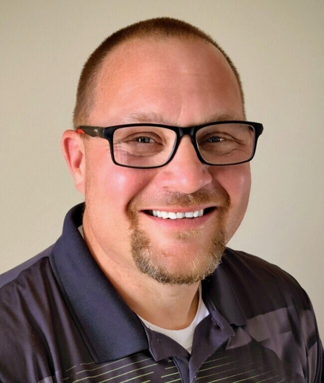 Kris Hutchinson