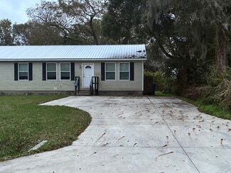 121 Jackson Blvd Unit 121 Jackson Blvd. Apt. #2, Saint Augustine, FL 32095