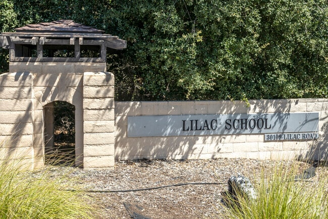 The monument of the Lilac School in Valley Center.