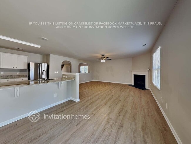 4 Duck Pond Ct, Durham, NC 27703 - photo 4