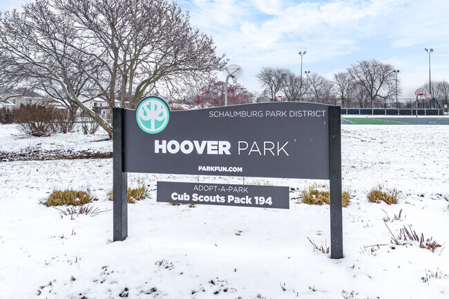 Hoover Park can be enjoyed in all seasons with its winding walking paths and beautiful scenery.