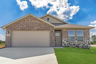 1801 Farmer St, Pea Ridge, AR 72751