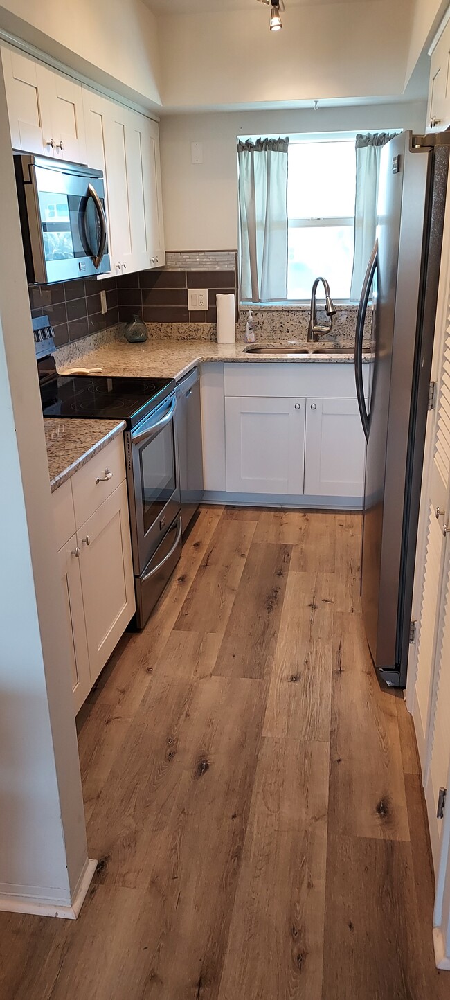 6201 2nd St E unit 84, Saint Pete Beach, FL 33706 - photo 5