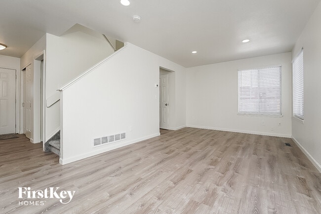 13177 Bryant Cir, Broomfield, CO 80020 - photo 2