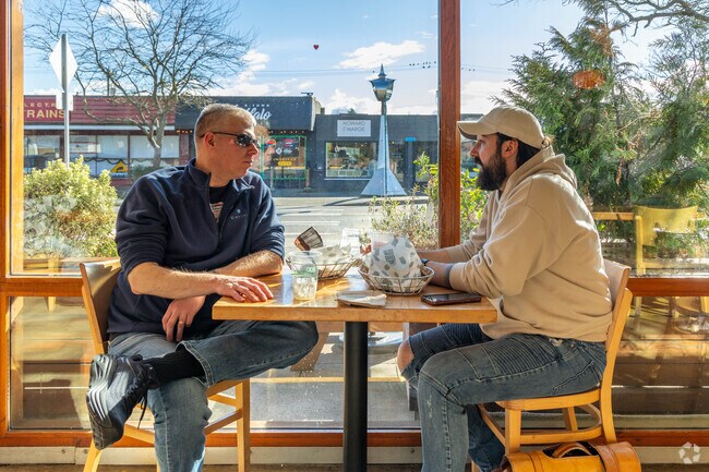 The vibes are right and the conversations flow at Grand Central Bakery near Linde Hill Park.