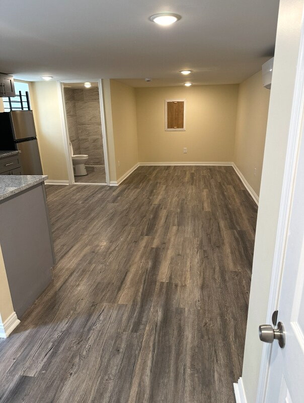 1033 S 55th St, Philadelphia, PA 19143 - photo 2