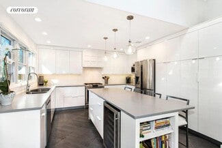 1083 Sagg Rd, Sag Harbor, NY 11963