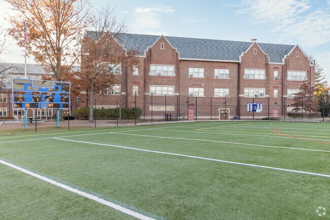 Bronxville Middle School has 395 students in grades six through eight.