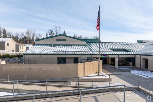 Glenwood Elementary School helps shape the minds of youth for a better tomorrow.