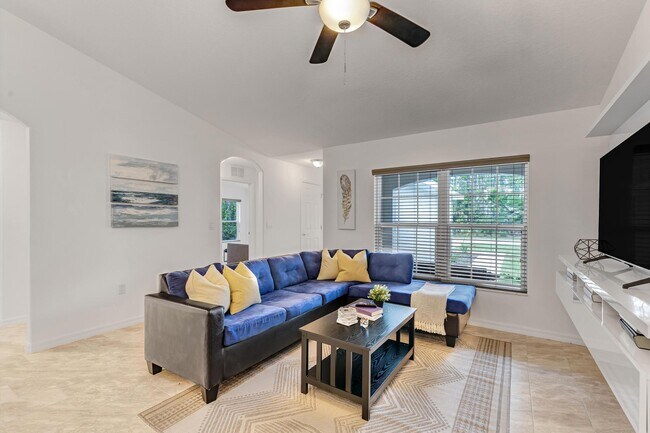 71 Pony Express Dr unit B, Palm Coast, FL 32164 - photo 7