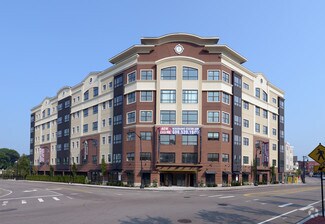 75 S Main St, Attleboro, MA 02703