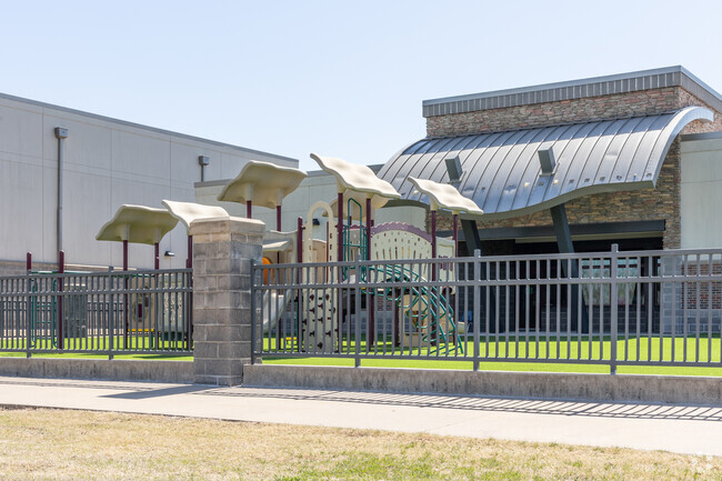 Stone Canyon Elementary School has dedicated play space for younger students.