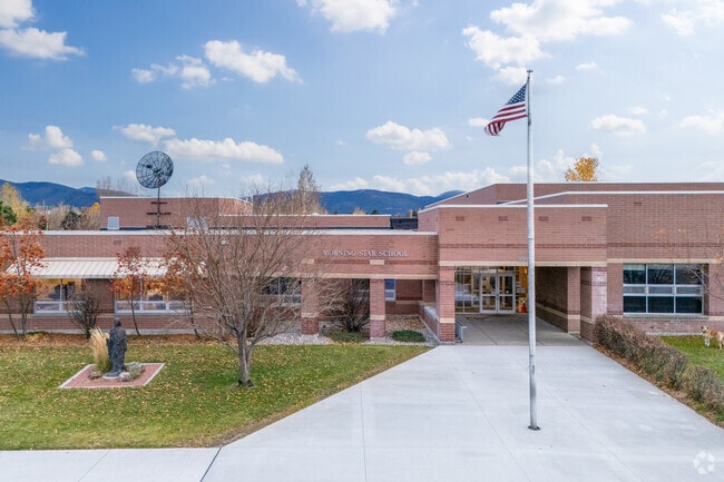 Morning Star Elementary School provides excellent education in a fun enviornment.