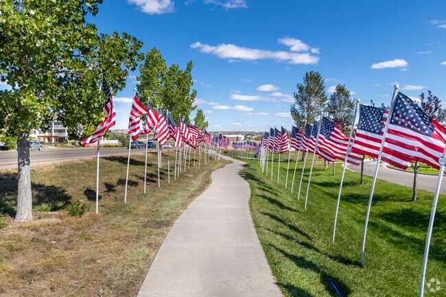 Mountview Park borders Lincolnway, a major commercial corridor.