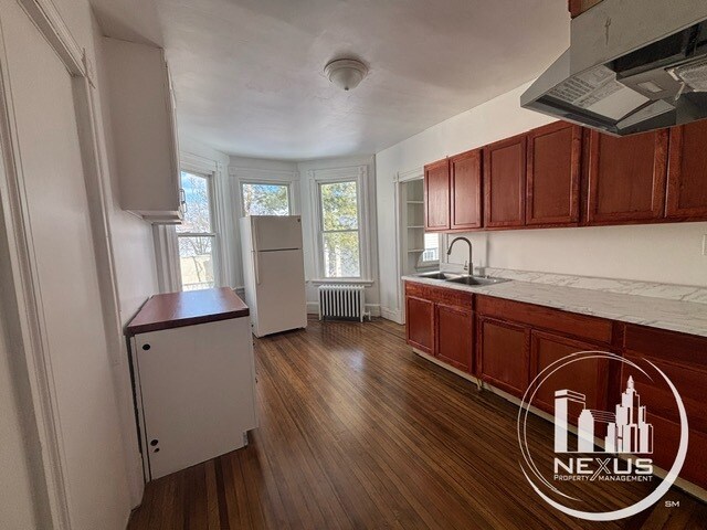 493 Howard Ave unit 2nd Floor, New Haven, CT 06519 - photo 3