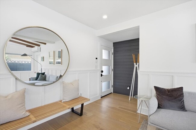 3834 W 147th Place, Hawthorne, CA 90250 - photo 2