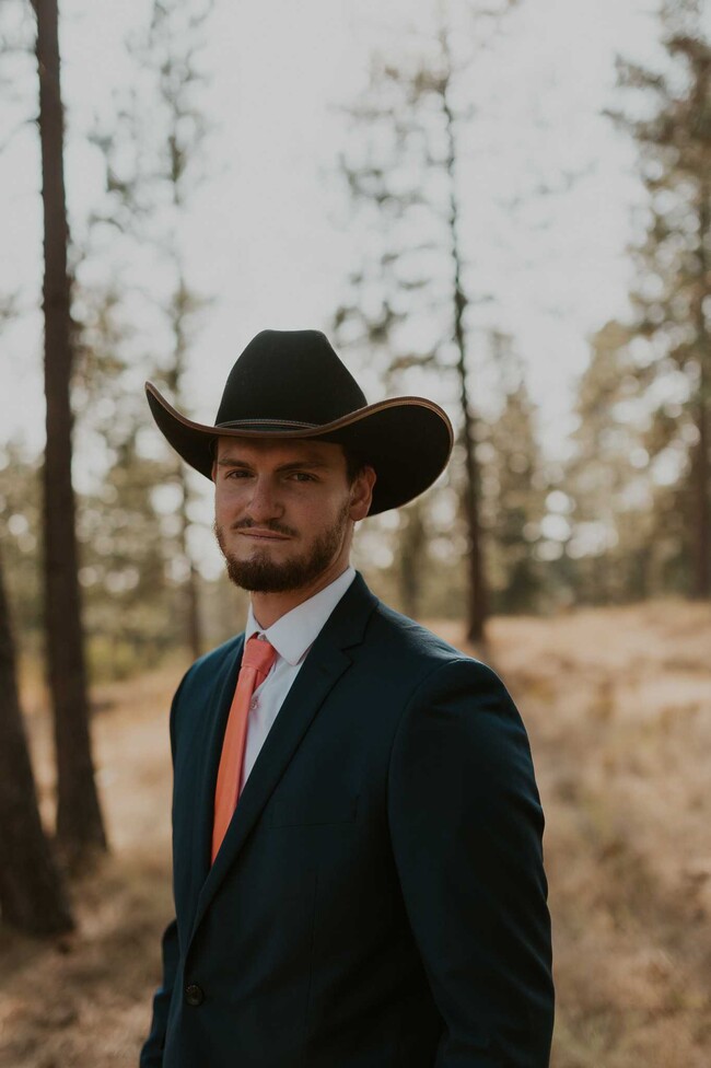 Agent Photo