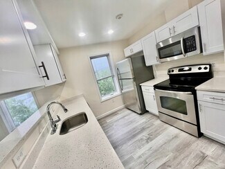 67 Lake St, White Plains, NY 10604