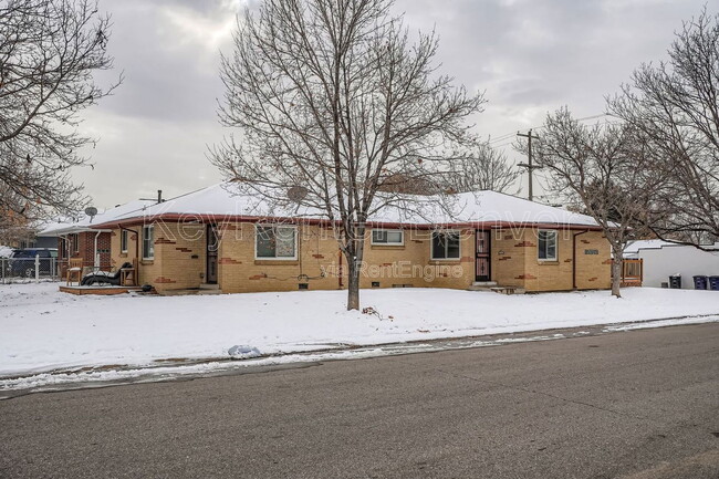 3595 Grape St, Denver, CO 80207 - photo 3