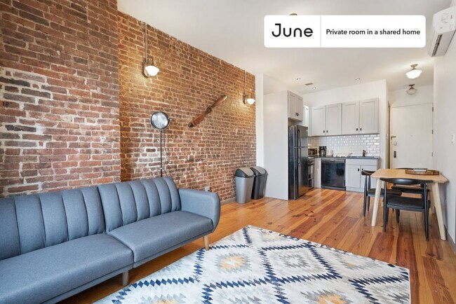 209 W 135th St, New York, NY 10030 - photo 3