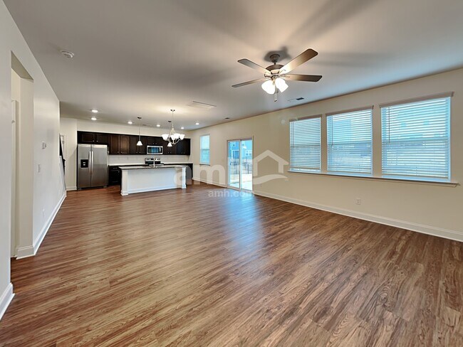 2132 Laurel Vlg Cir, Belmont, NC 28012 - photo 6