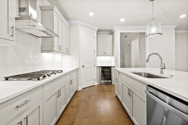 550 Pilgrim Mill Rd unit 36465647, Cumming, GA 30040 - photo 7