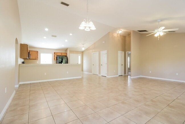 13013 Baybrook Ln, Clermont, FL 34711 - photo 3