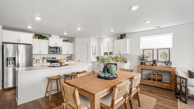 2625 Steadman Ave, Medford, OR 97501 - photo 7