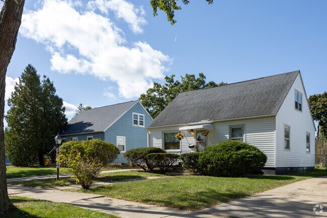 Some of the homes built between the 1940s and ‘70s have been renovated.