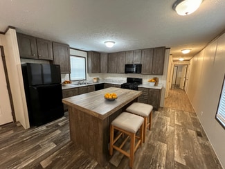 38055 Leverette Ave, Clinton Township, MI 48038