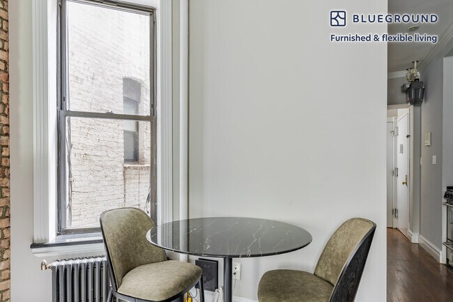 250 Mott St unit FL6-ID1947, New York, NY 10012 - photo 6