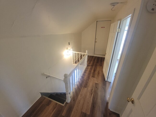 247 Chippewa St, Eau Claire, WI 54703 - photo 4