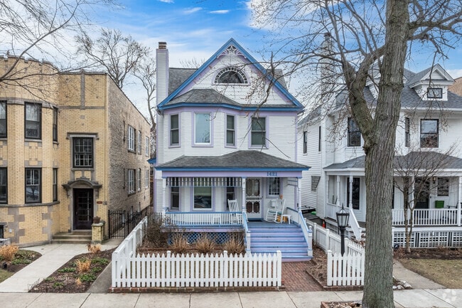 You can find beautiful victorian inspired homes in the Edgewater neighborhood.